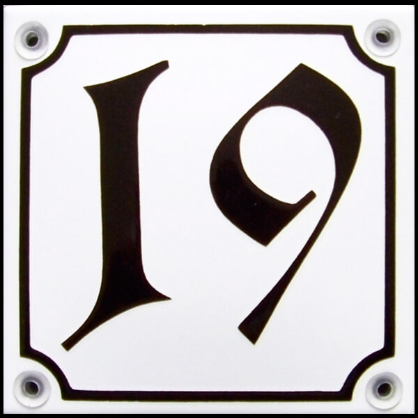 Emaille Haustürschild mit Frakturschrift